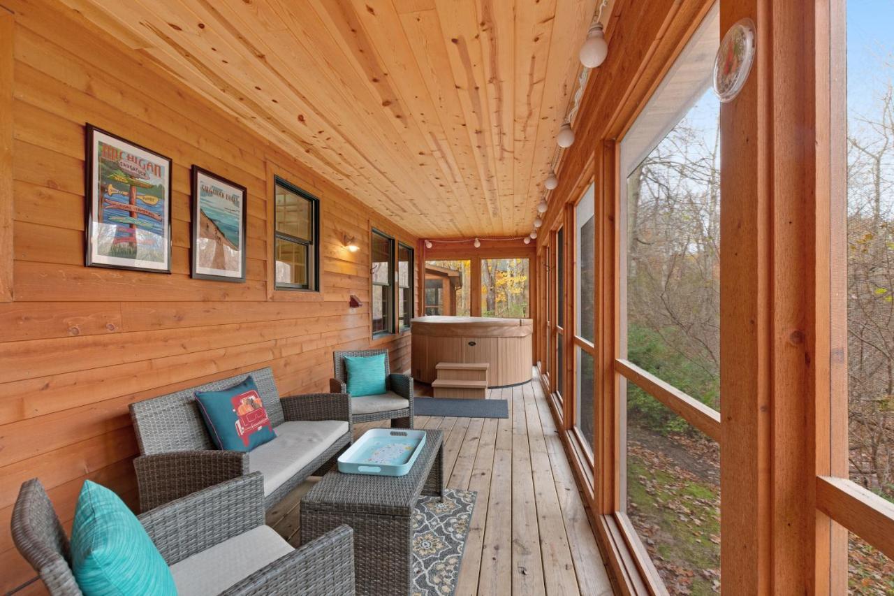 Kingfisher Cove Cabin 2 Saugatuck Dış mekan fotoğraf