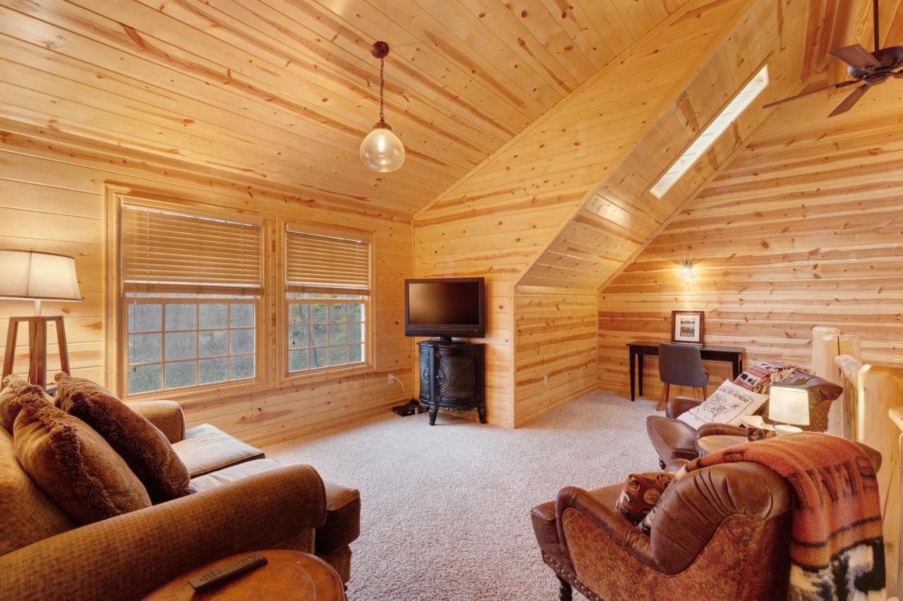 Kingfisher Cove Cabin 2 Saugatuck Dış mekan fotoğraf